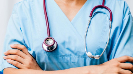 Ninguno de los 117 médicos que rindieron de nuevo el examen de residencias pudo revalidar su nota